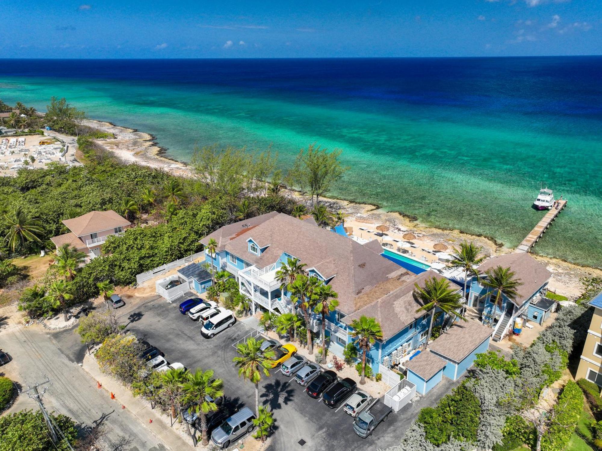 Cobalt Coast Resort West Bay Eksteriør billede